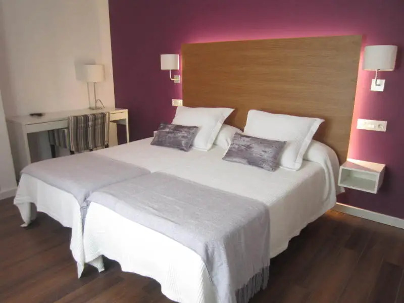 Apartamentos LLorca