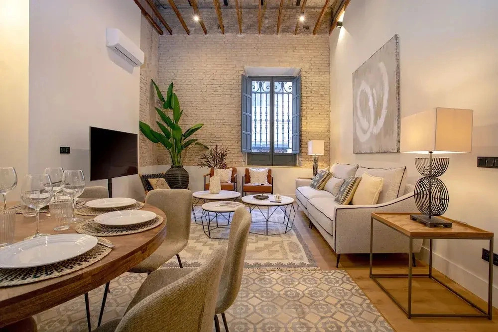 Genteel Home Almansa
