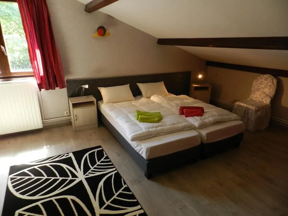 Hôtel Domaine des Pierres Dorées
