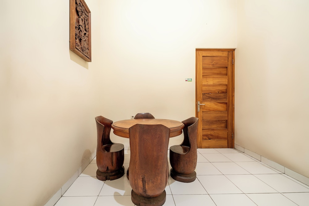 rehat at siliwangi guest house syariah