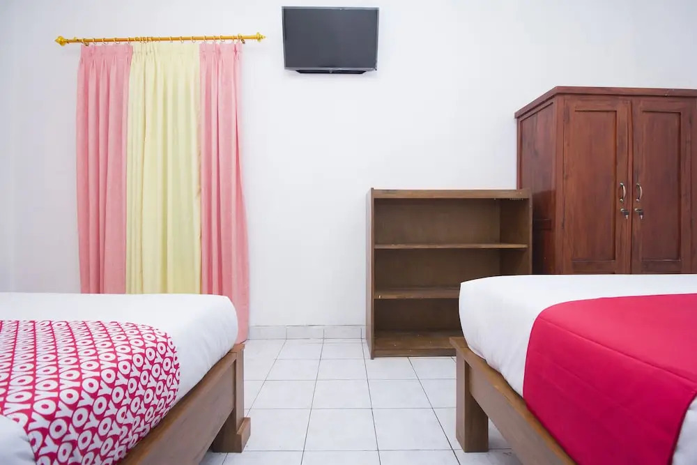 Oyo 653 Ki Agung Prestise 2
