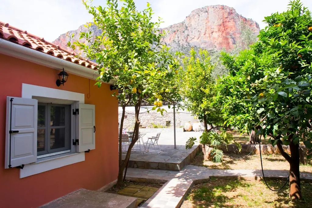 Maria's country house