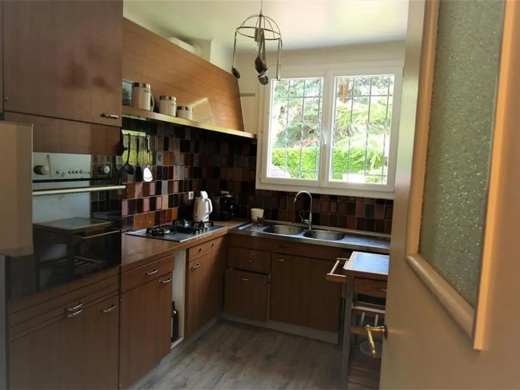Appartement Bagnères-de-Luchon, 3 pièces, 6 personnes - FR-1-313-177