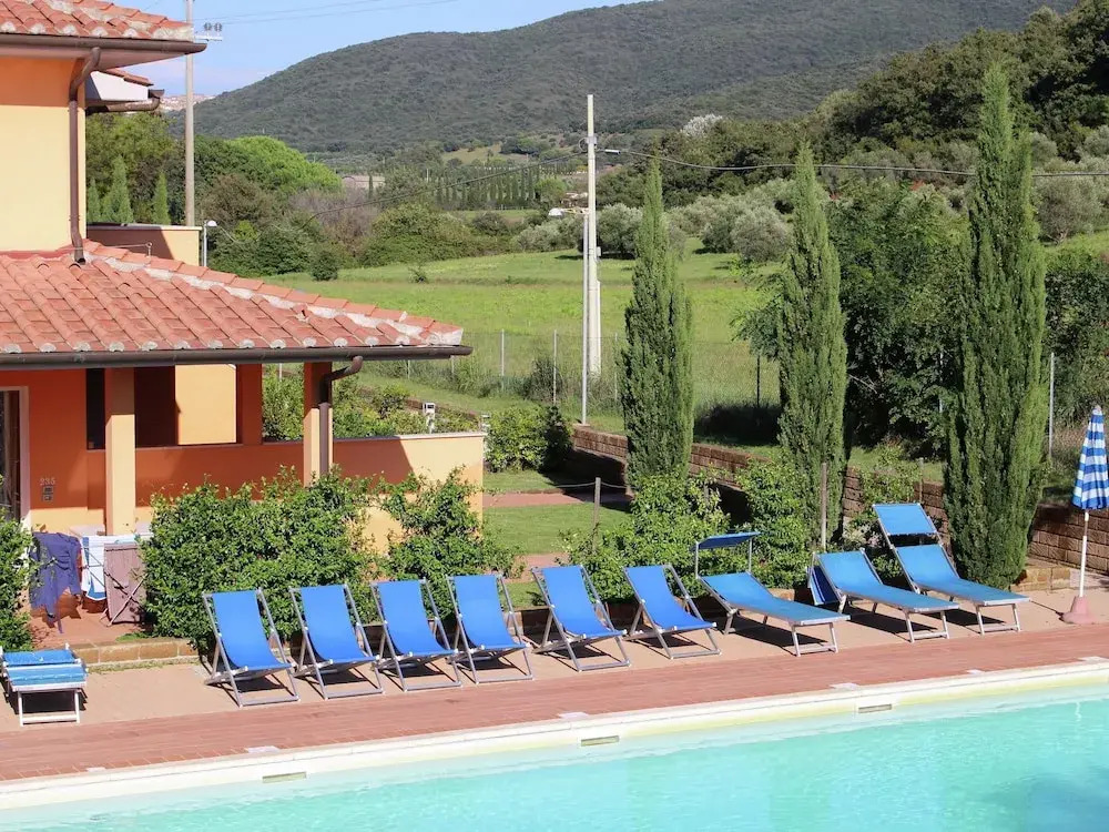 Nice Apartment With a Terrace, Near the Sea