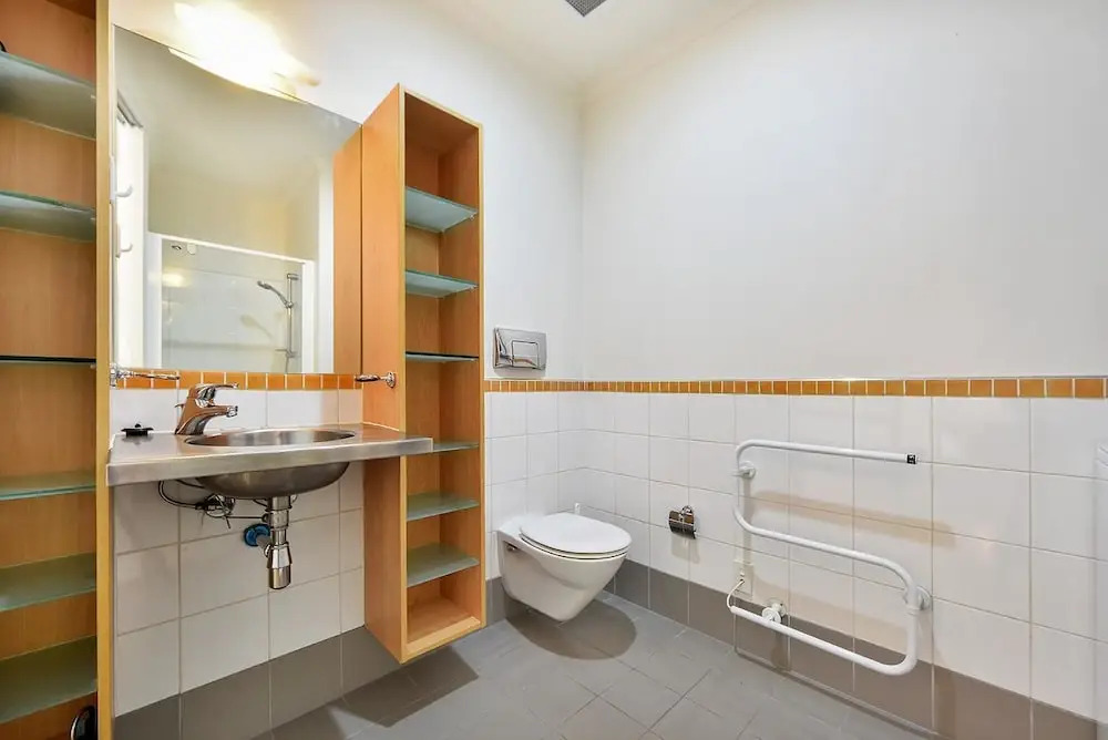 QV Harbour Private Apartment - 700