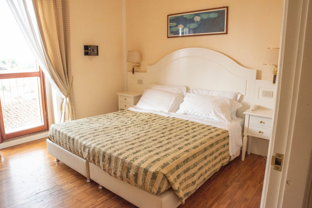 Отель Grand Hotel Duomo