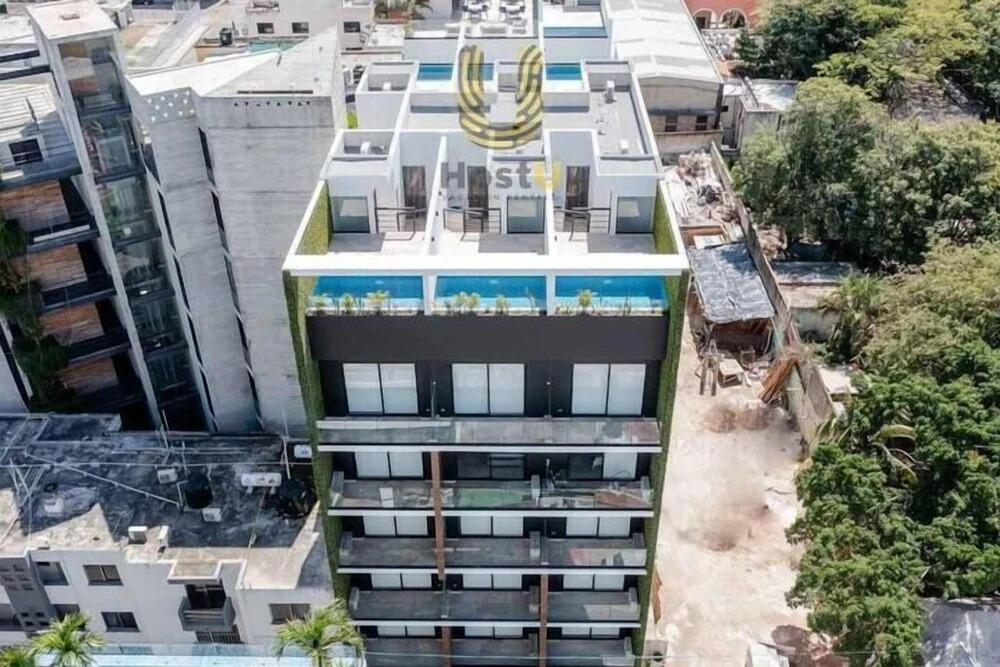 Stylish Studios Pool Near Beach