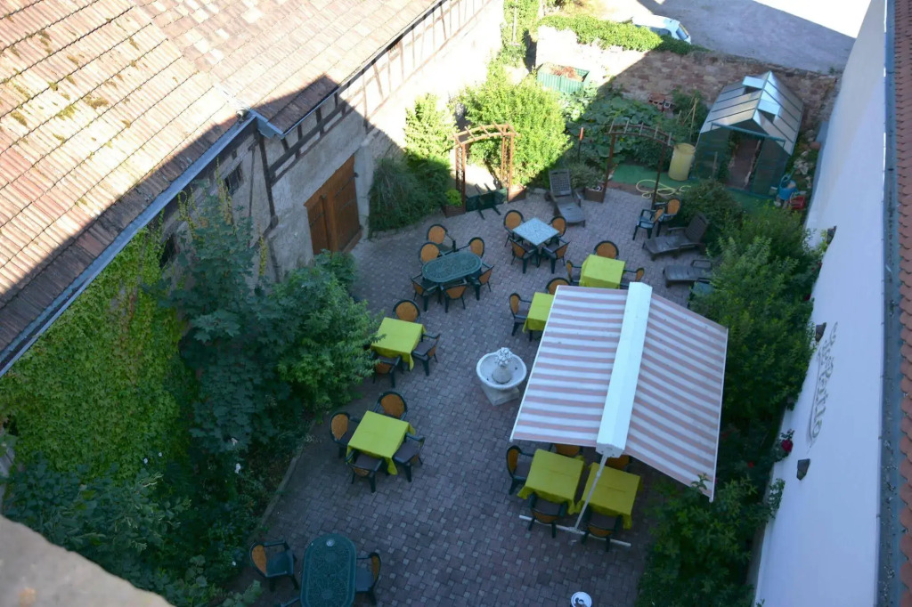 Logis Hôtel du Centre - Halte idéale en cyclotourisme avec garage à vélos clos
