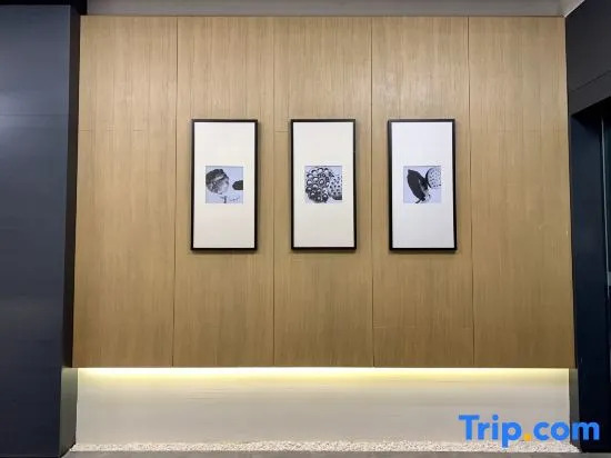 baseLITE Hotel Residence (Shanghai International Exhibition Center Lidoway Branch)
