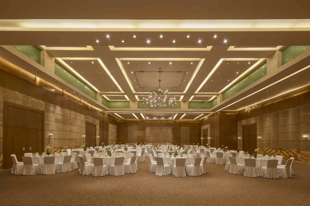 Marina Hotel