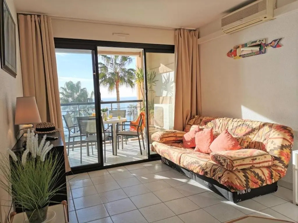 Appartement Cannes la Bocca, 2 pièces, 4 personnes - FR-1-609-2