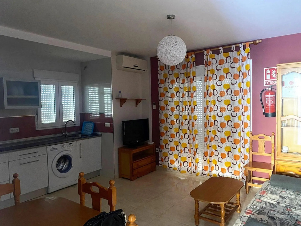Nice apartment in San Jose with air conditioning