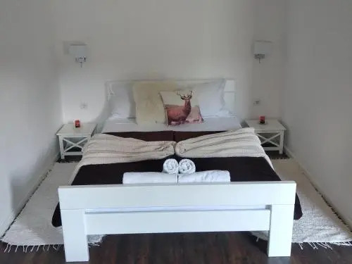 Apartments Celopek