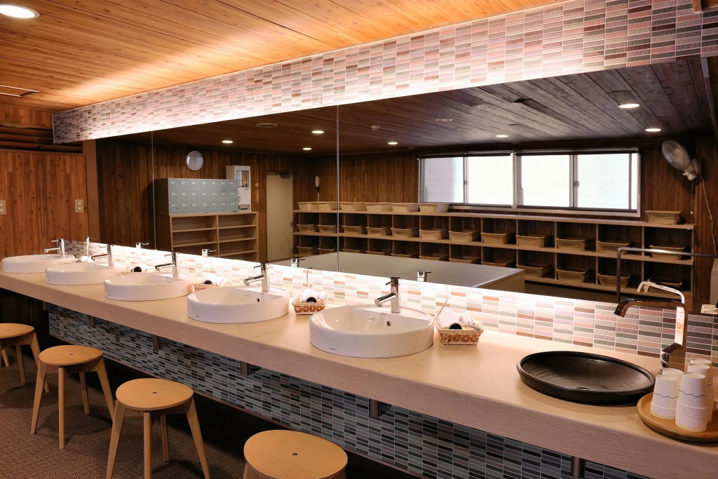 Shiga Park Hotel