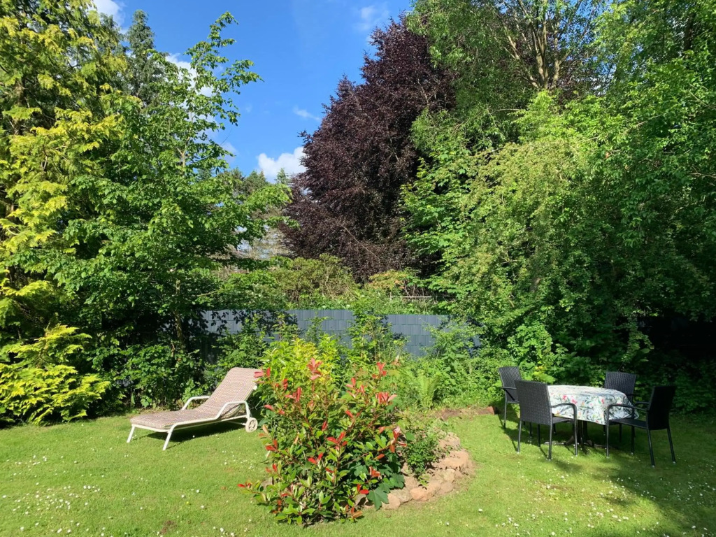 Sonniges Stadt-Apartment in ruhiger Parklage