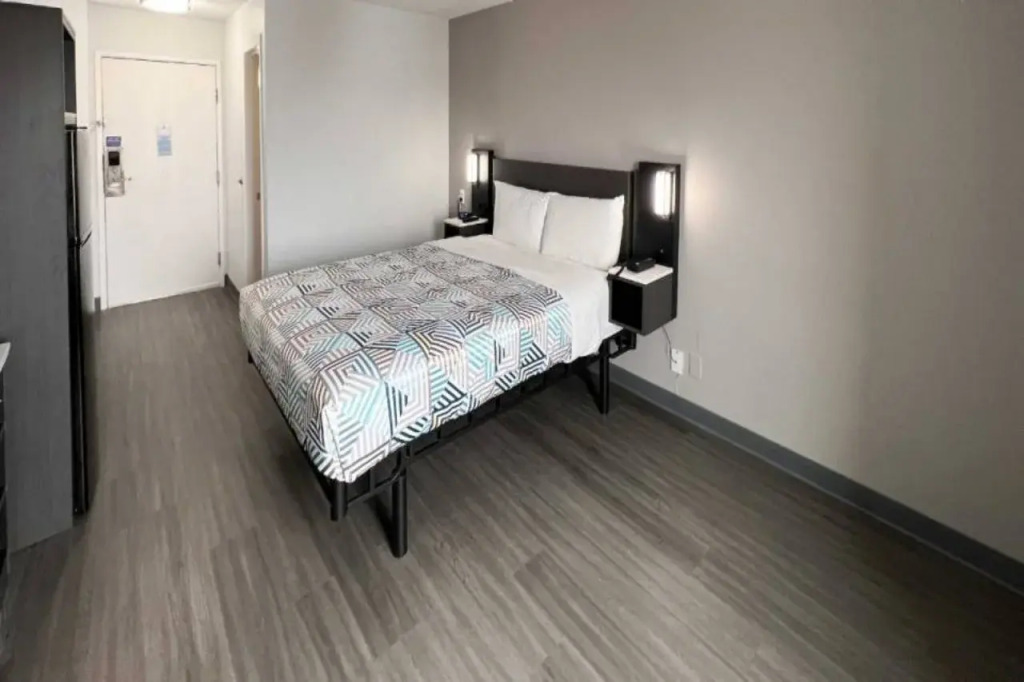 Motel 6-Altoona, IA - Des Moines East