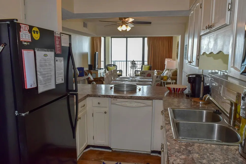 Crescent Sands F4 by Seaside Vacations