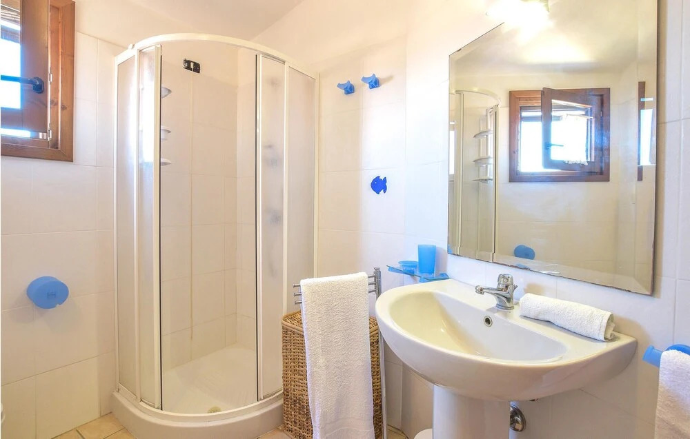 Amazing Apartment in Torre dei Corsari With 2 Bedrooms