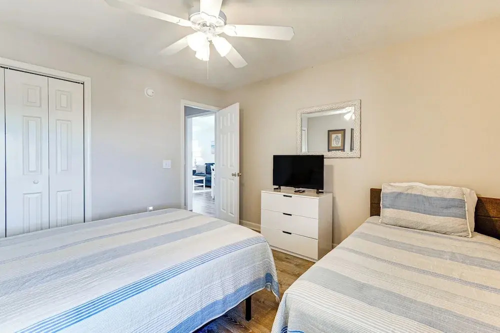 Resort Amenity Access: Chic Myrtle Beach Condo!