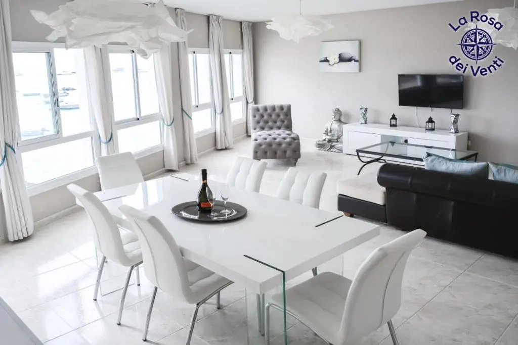 Rosa dei venti sea view - 4 persons - wifi free