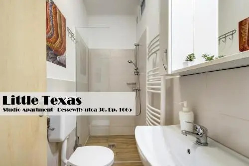 Little Americas Opera Apartments