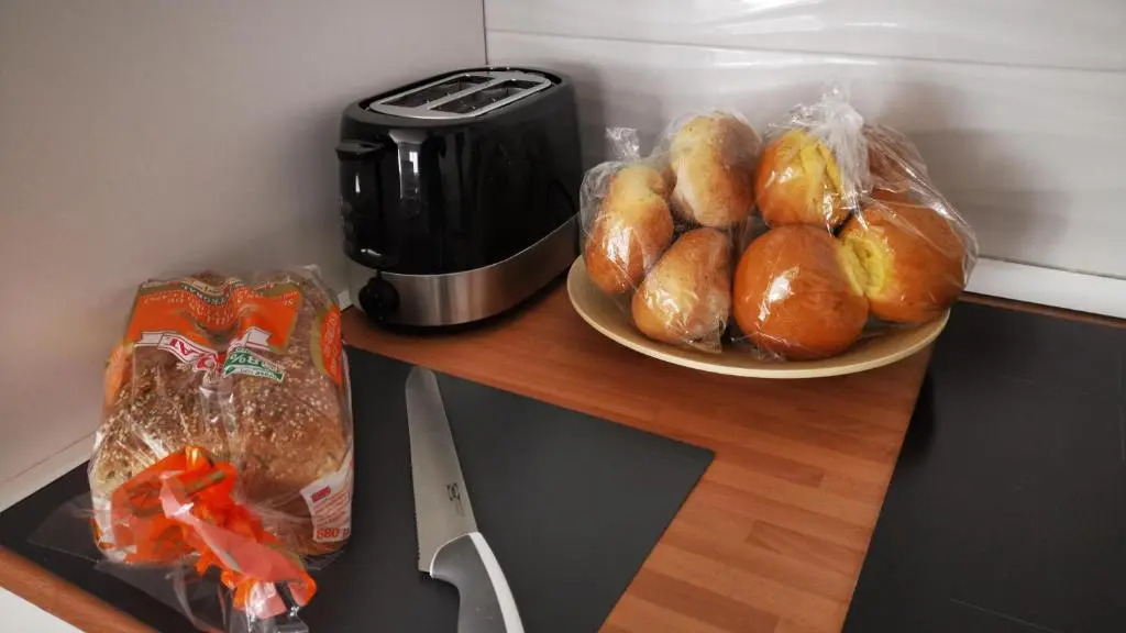 "room in Guest Room - Caparica Poshtel An Luxury Hostel"