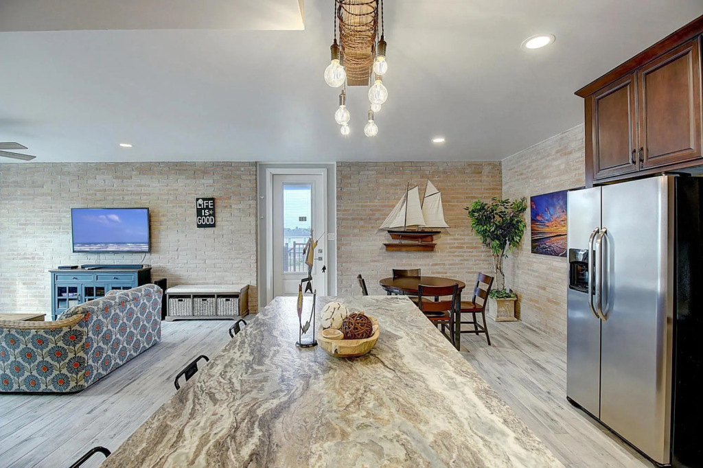 Channelview  217 in Port Aransas