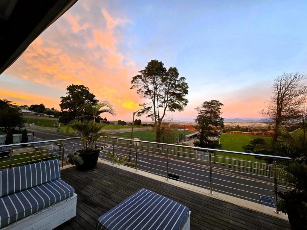 Walters Lane Luxury Accommodation main house
