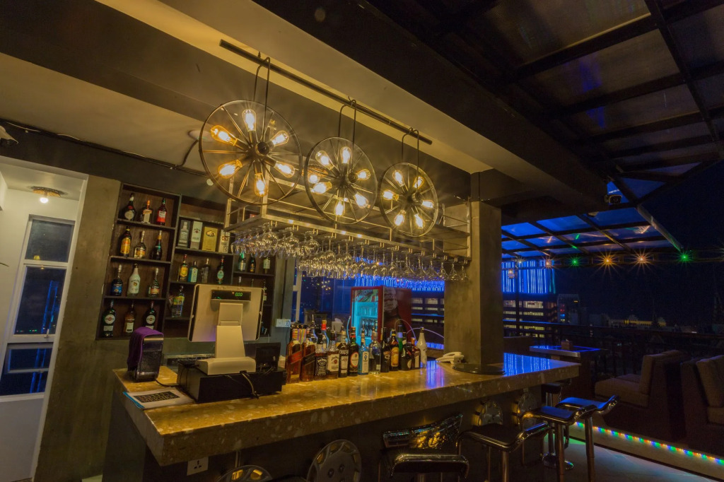 Botum Palace Hotel