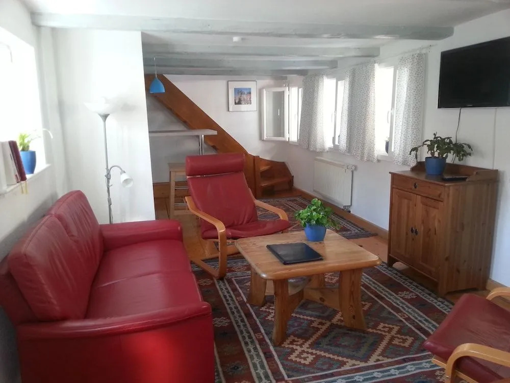 Fachwerkhotel garni - Ferienhäuser Vorhof zur Hölle