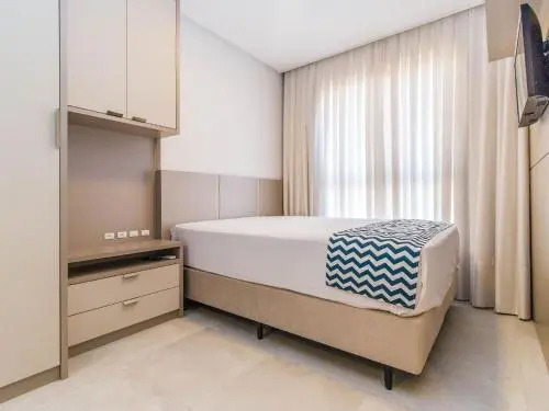 Ed. Porto Madero. Apartamento alto padrão próximo a Praia de Bombinhas!