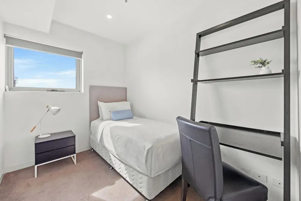 Trafalgar Lane Apartments by CLLIX
