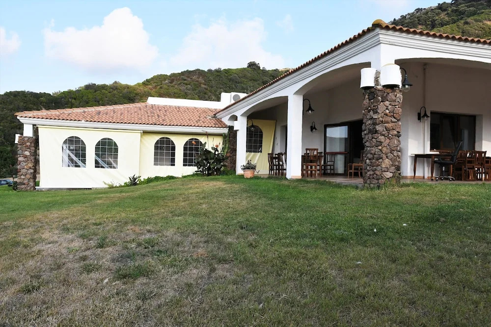 Resort Con Piscina- La Fattoria