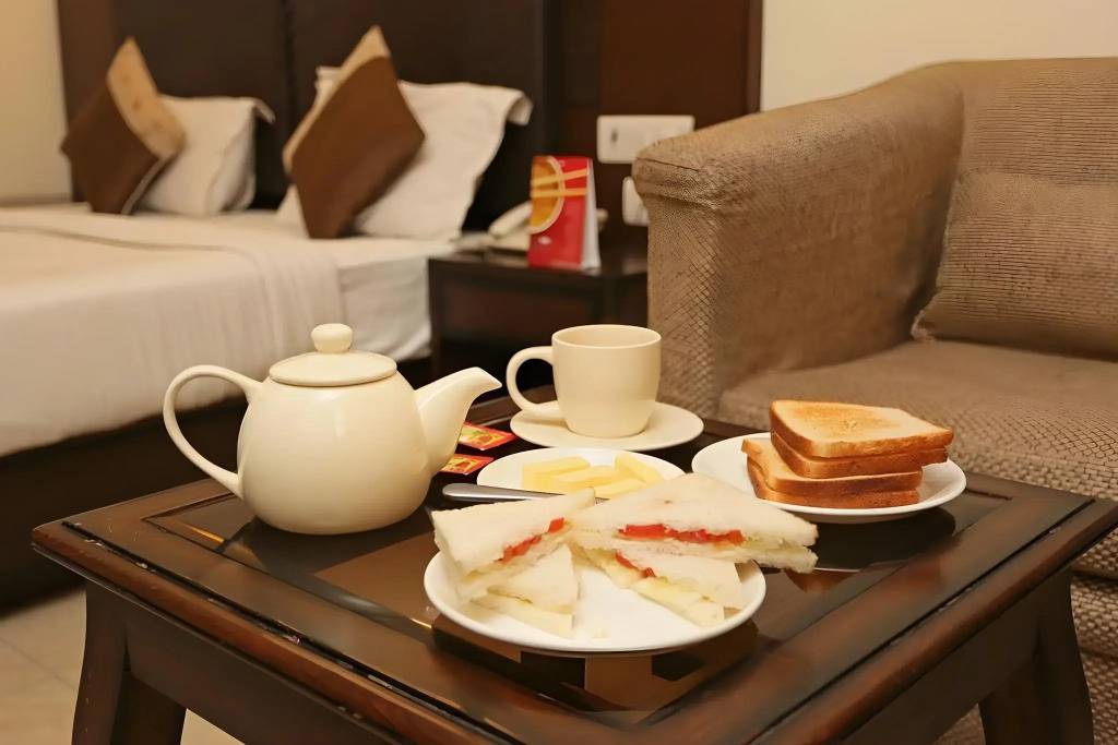 ADB Rooms Hotel Noratan Palace