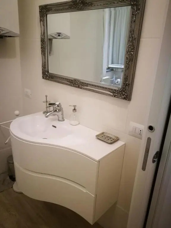 centralissimo 2 camere 2 bagni