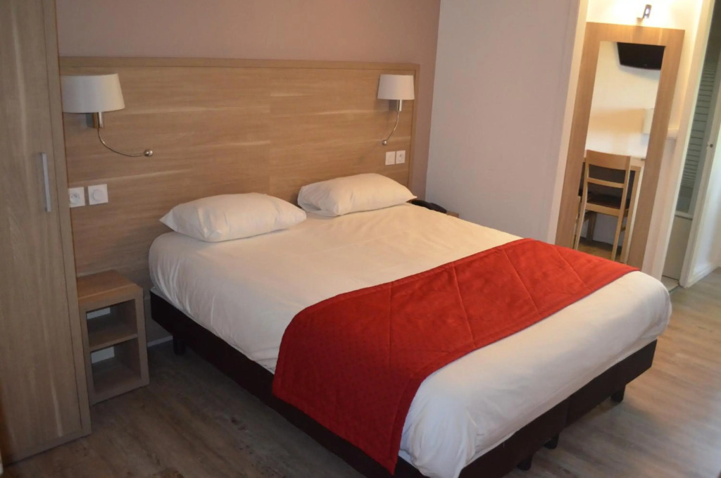 Hôtel Ambacia, Tours Sud