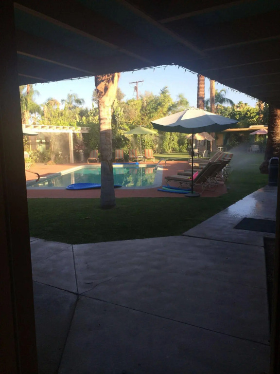 Vista Grande Resort - A Gay Mens Resort