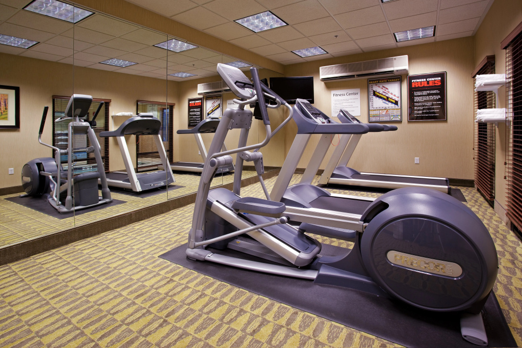 Holiday Inn Express & Suites Logan by IHG