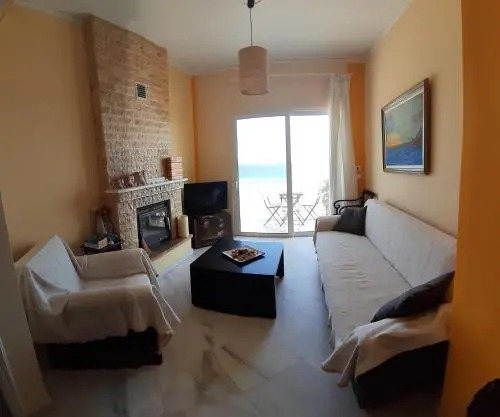 Apartment Michalis by the Sea