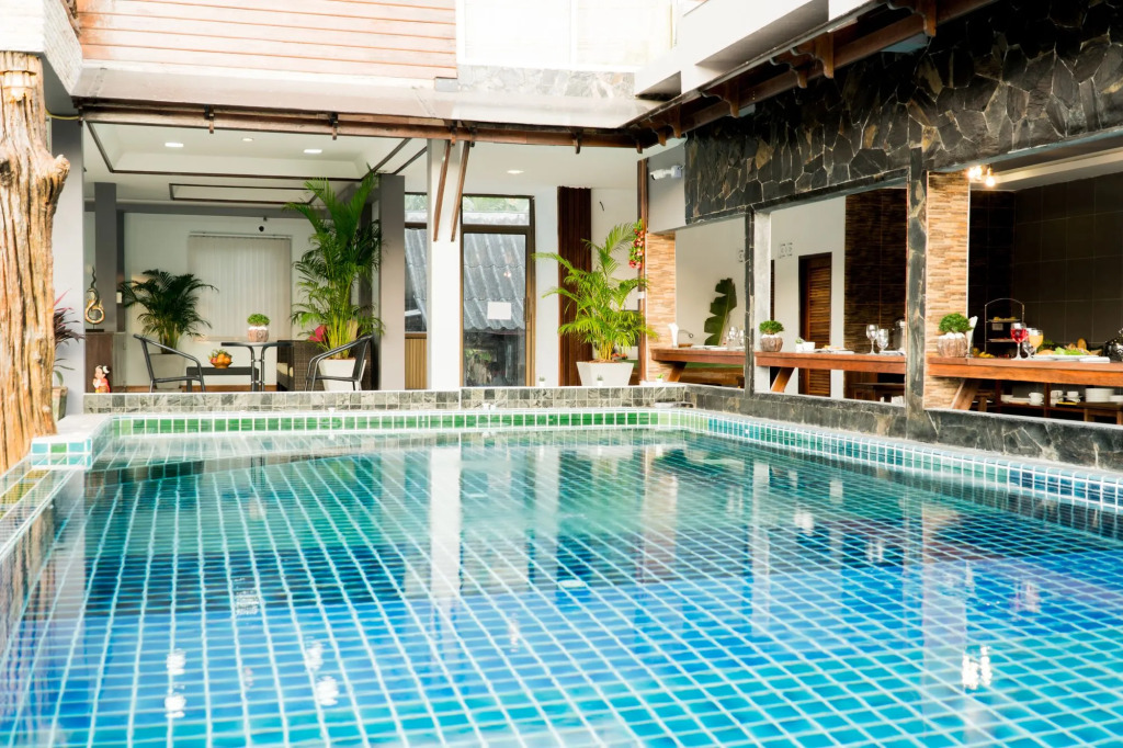 Baan Chankaew Hotel