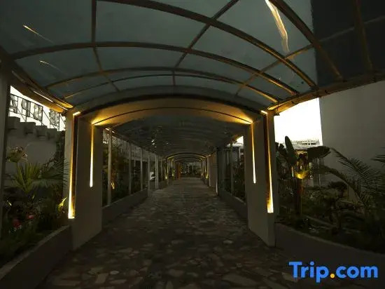 Tuke International Hotel (Wenzhou Longwan Airport Binhai Industrial Park Branch)