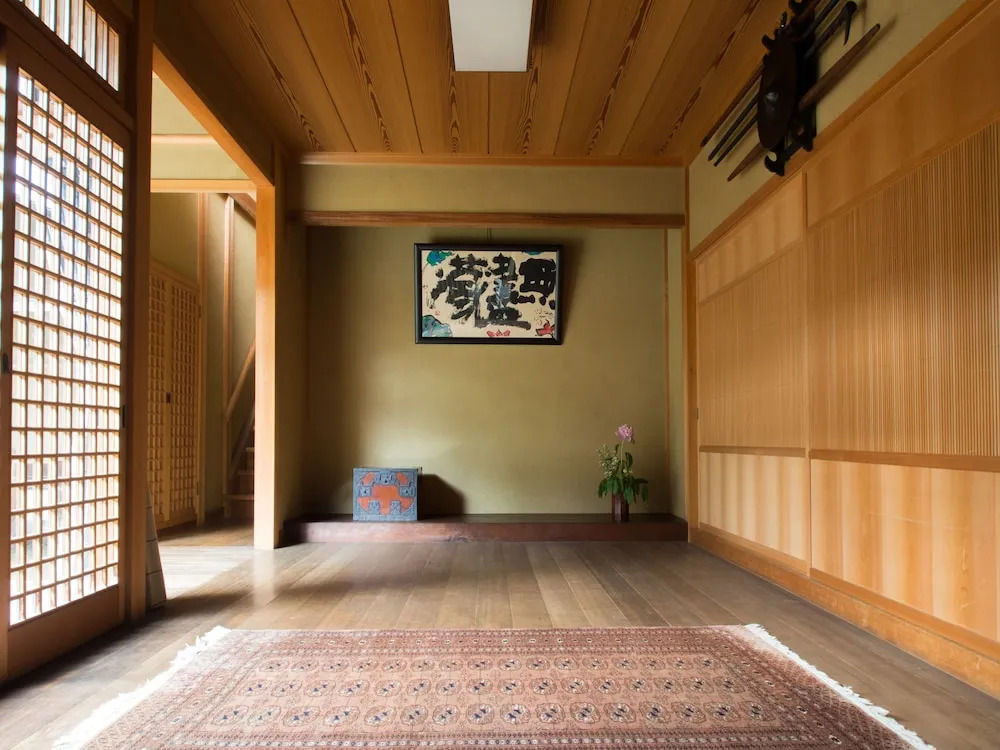 SUKIYA-zukuri Suehiro House