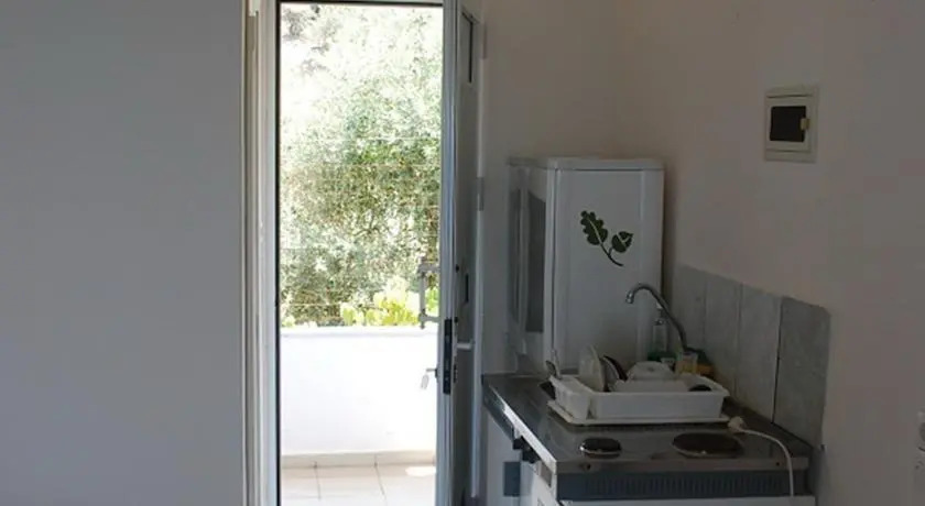 Karantola Studios Kallirachi