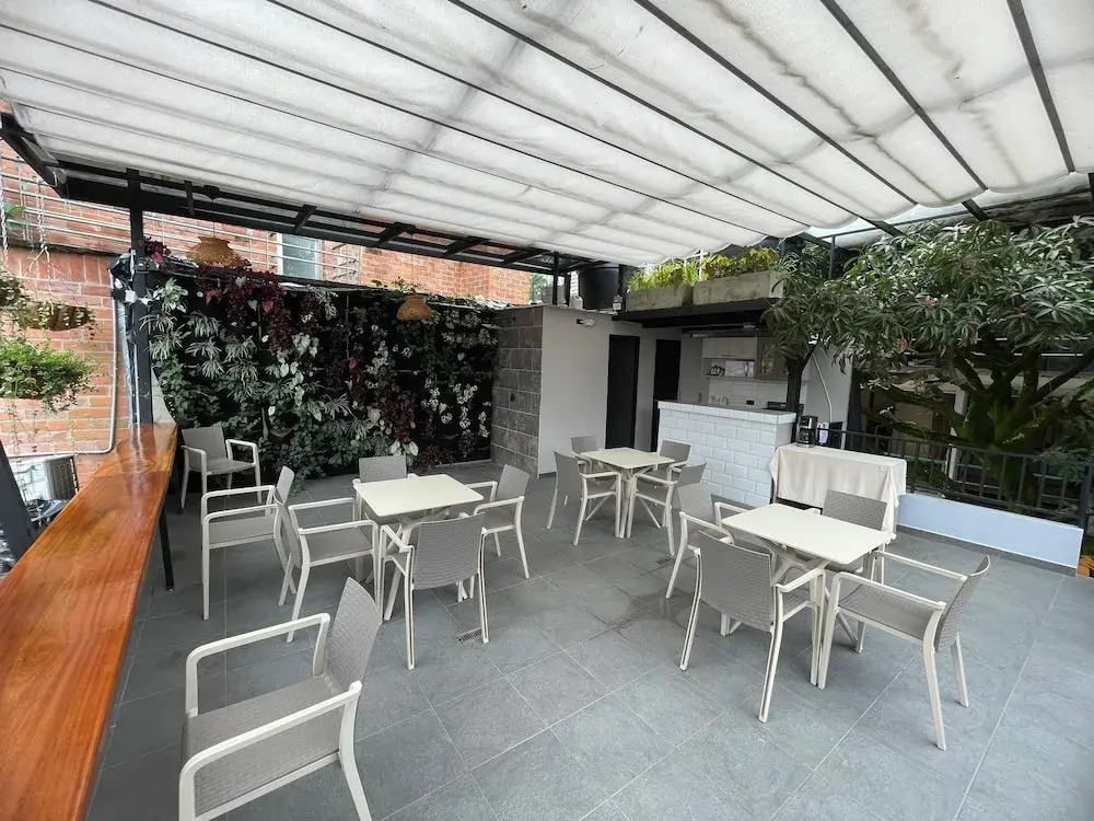 Vita Hotel Boutique - Aire Acondicionado & Desayuno