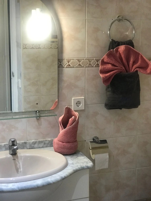 Kyo Verdiales Apartamento