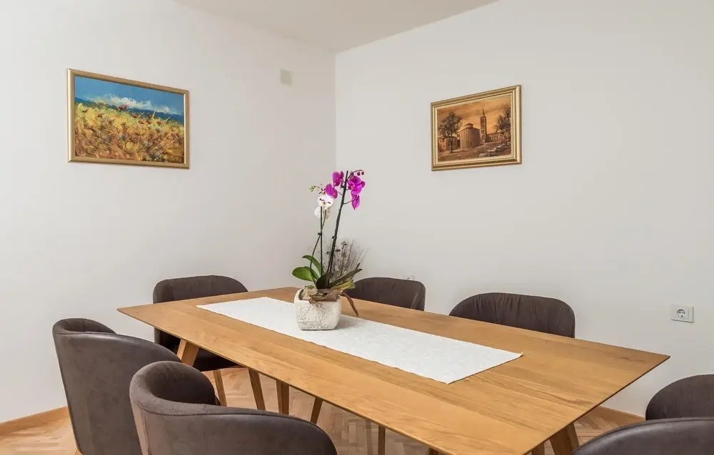 Stunning Apartment in Kustici With 3 Bedrooms and Wifi