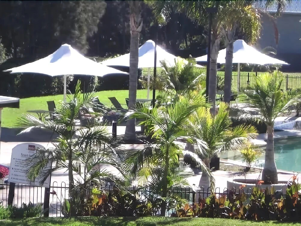 Sea Eagle Manor