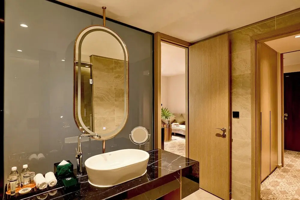 REY Hotel Hanoi