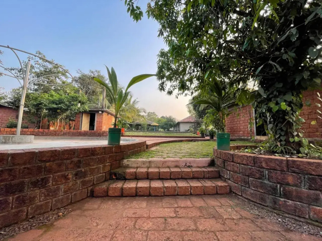 Surve Natures Resort - Chiplun