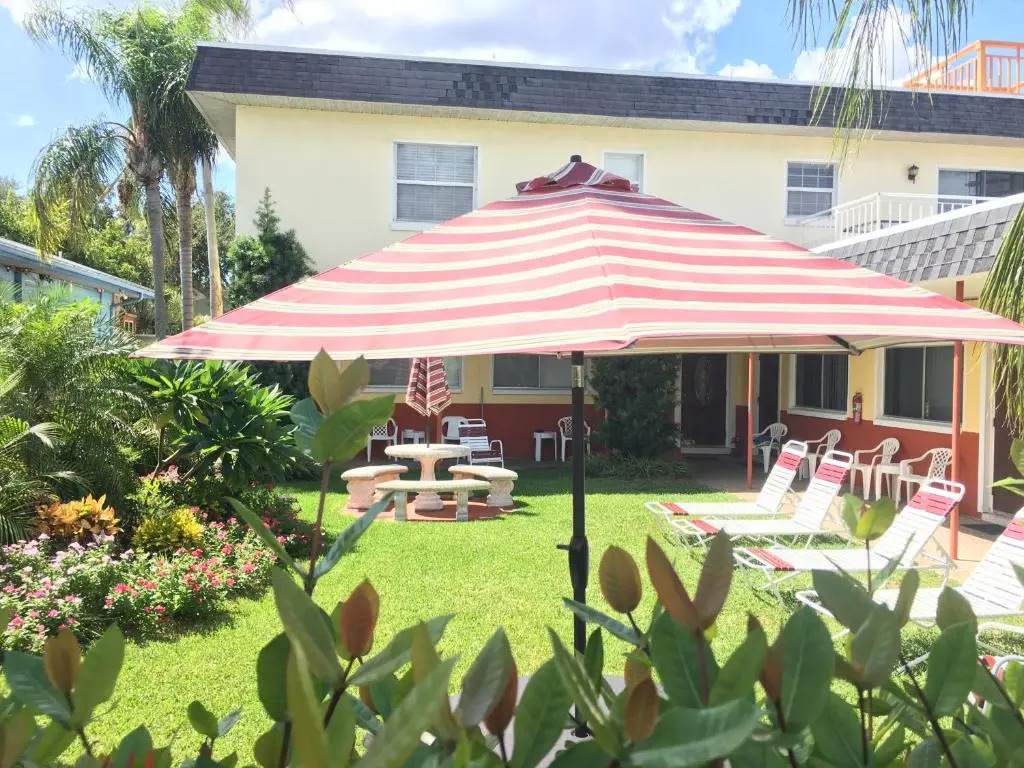 Carousel Suites -Redington Shores